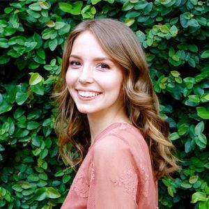 Meet your Posher, Maya